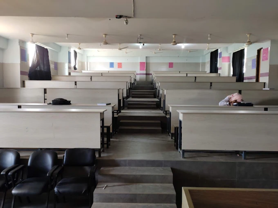 Mainamoti Medical College - College Image