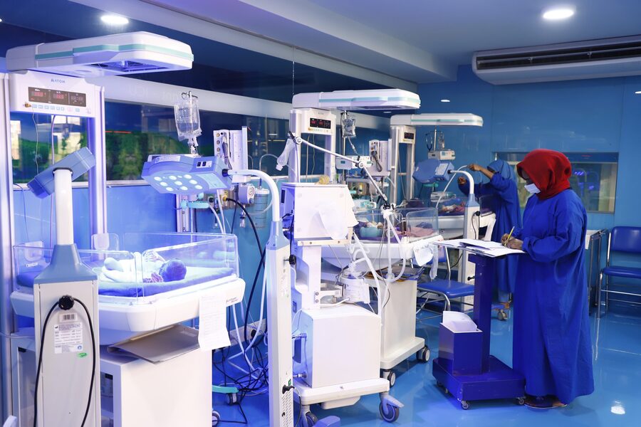 Ad - Din Boshundhara Medical College - College Image