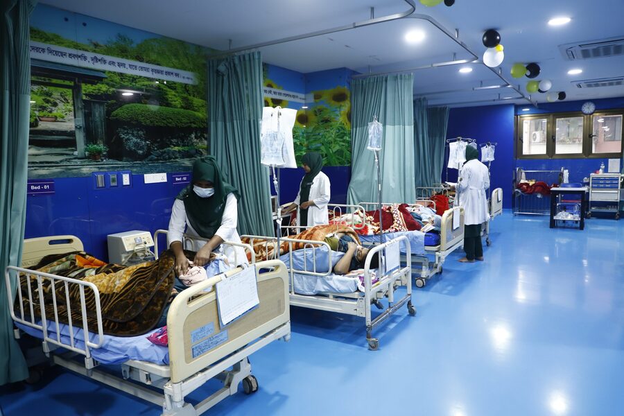 Ad - Din Boshundhara Medical College - College Image