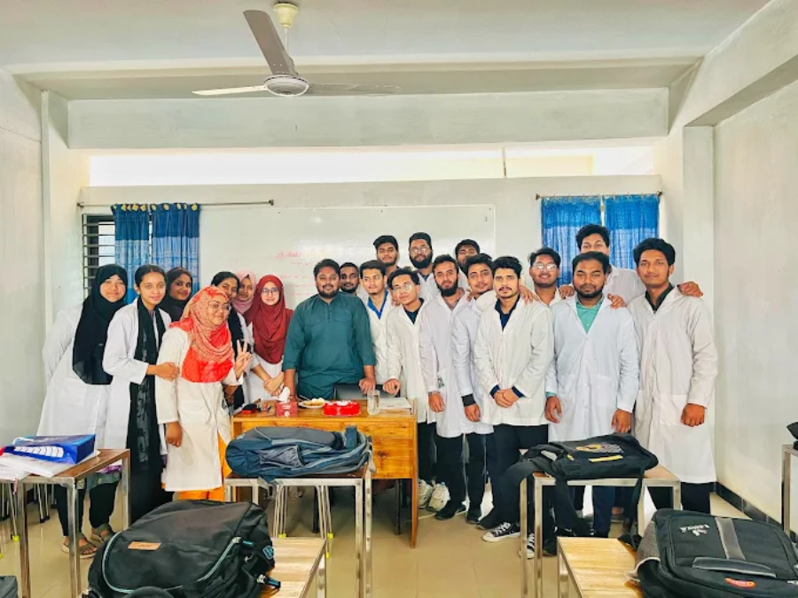 Brahmanbaria Medical College - College Image