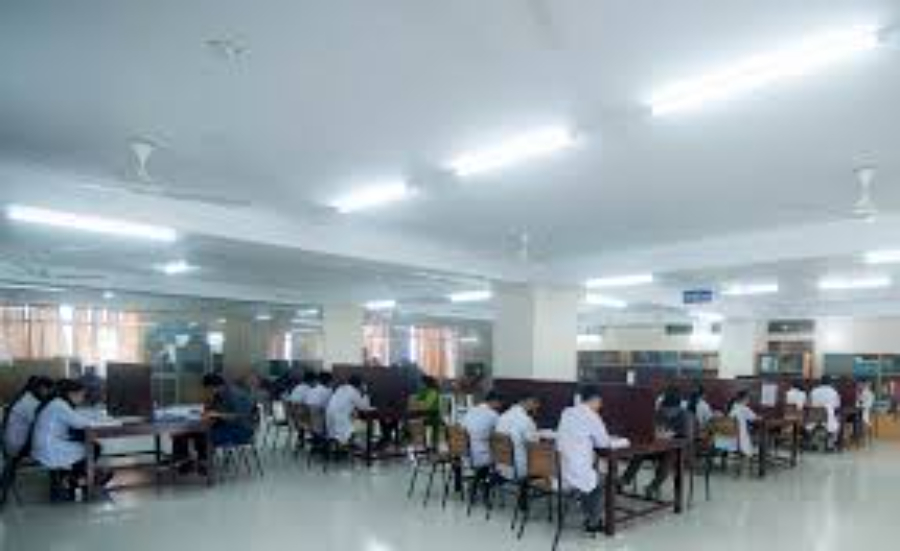 Diabetic Association Medical College - College Image