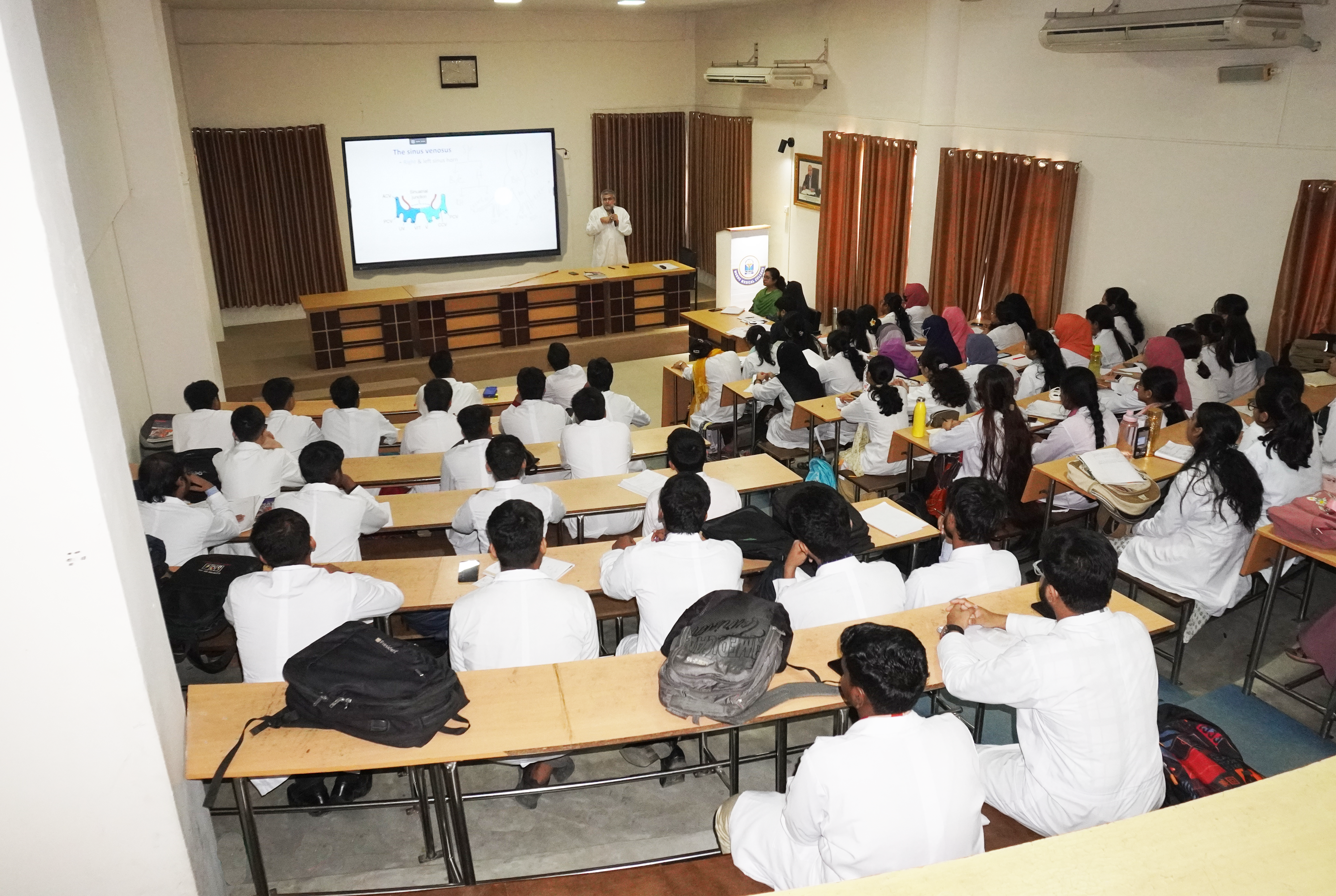 Monno Medical College - College Image