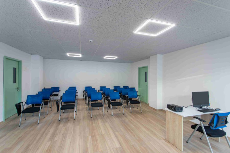 European University - College Image
