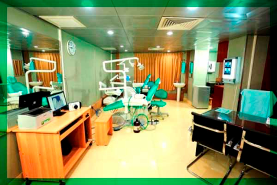 Dr. Sirajul Islam Medical College* - College Image