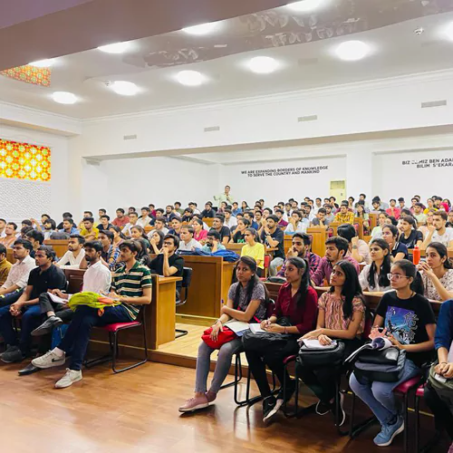 Caspian International School of Medicine - College Image