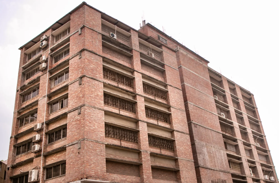 Dhaka Community Medical College - College Image