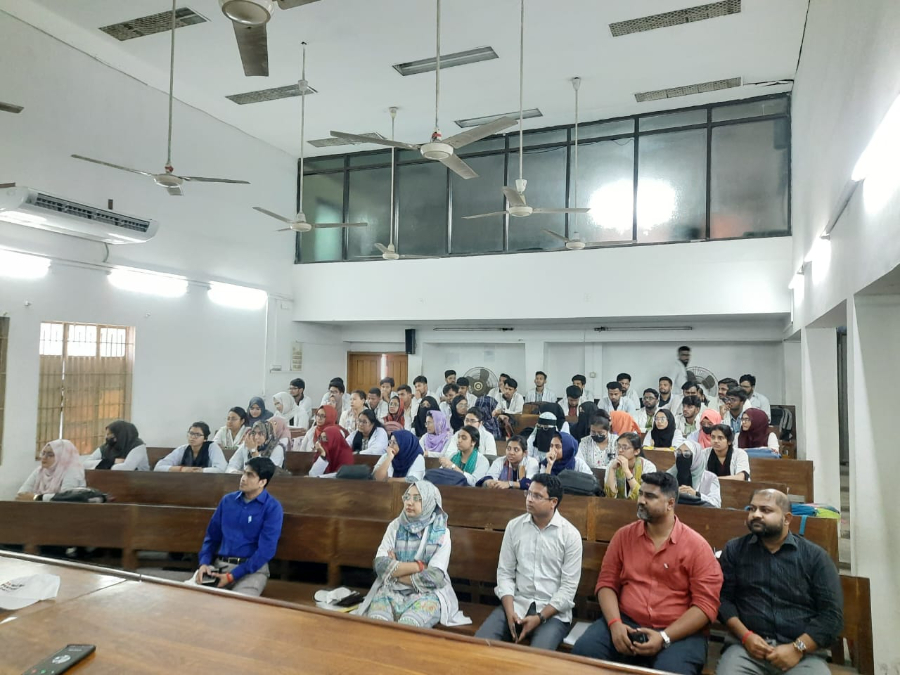 BGC Trust Medical College - College Image