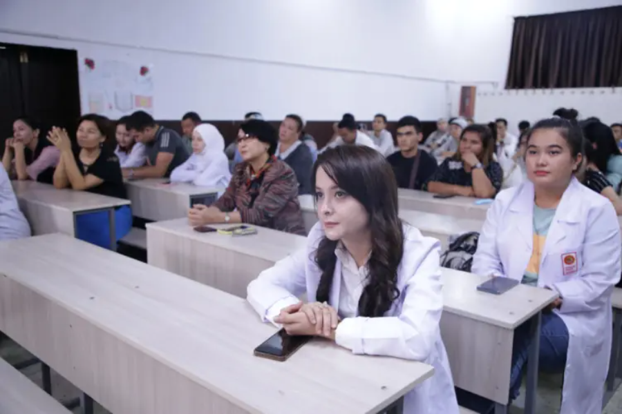 Central Asian International Medical University - College Image