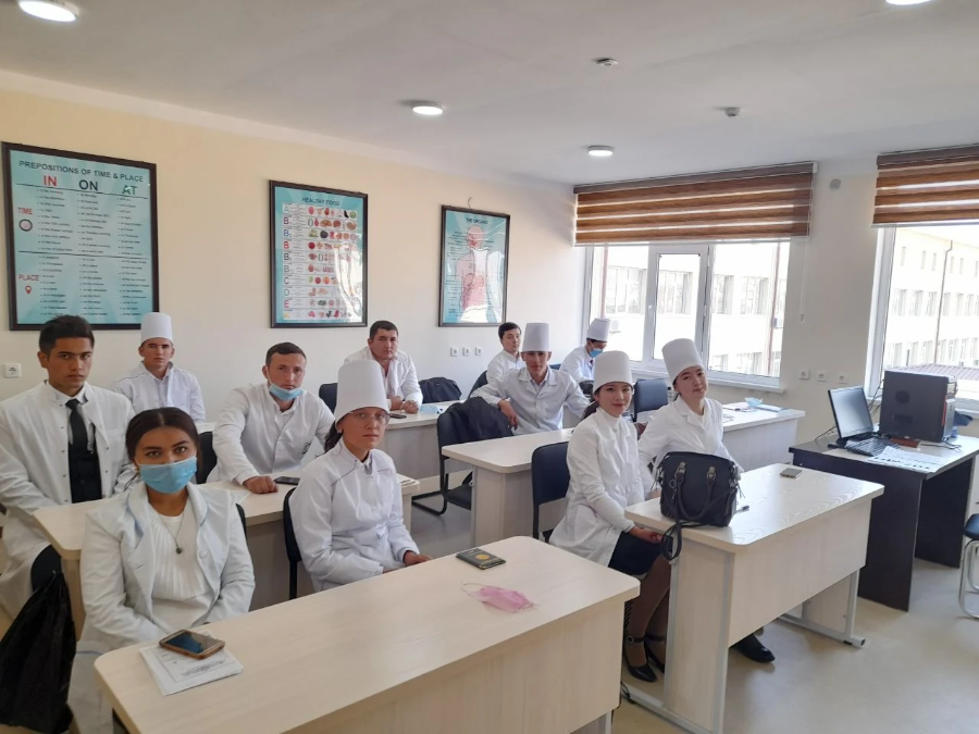 Tashkent Pediatric Medical Institute - College Image