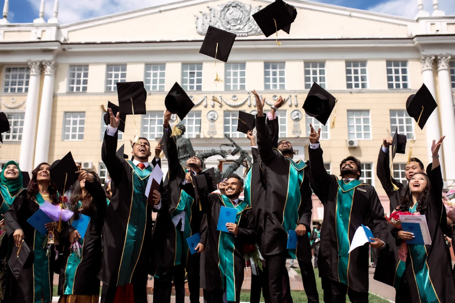 Kursk State Medical University* - College Image