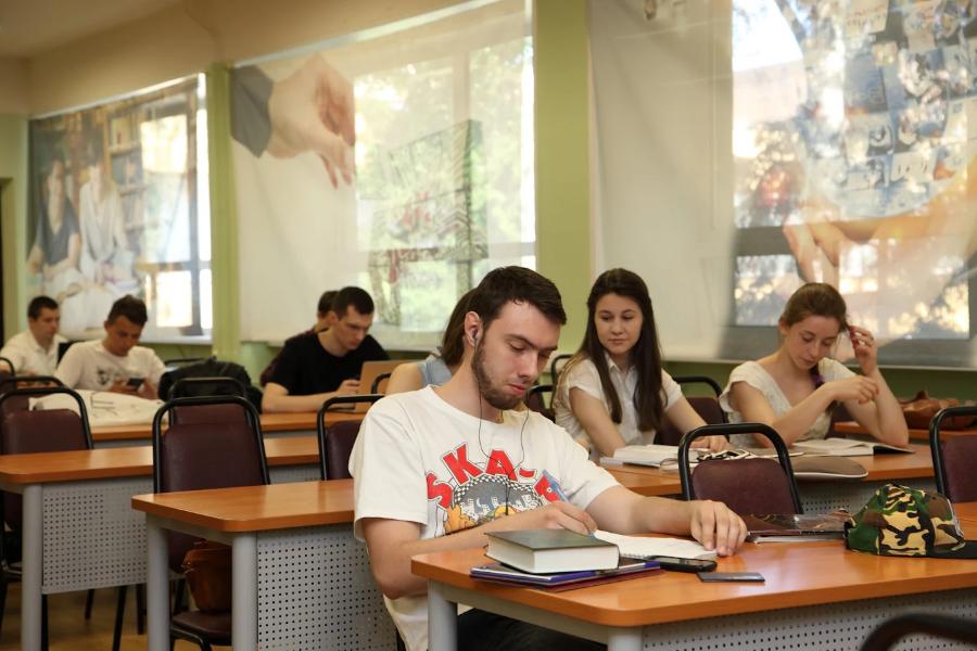Mephi Mocsow University - College Image