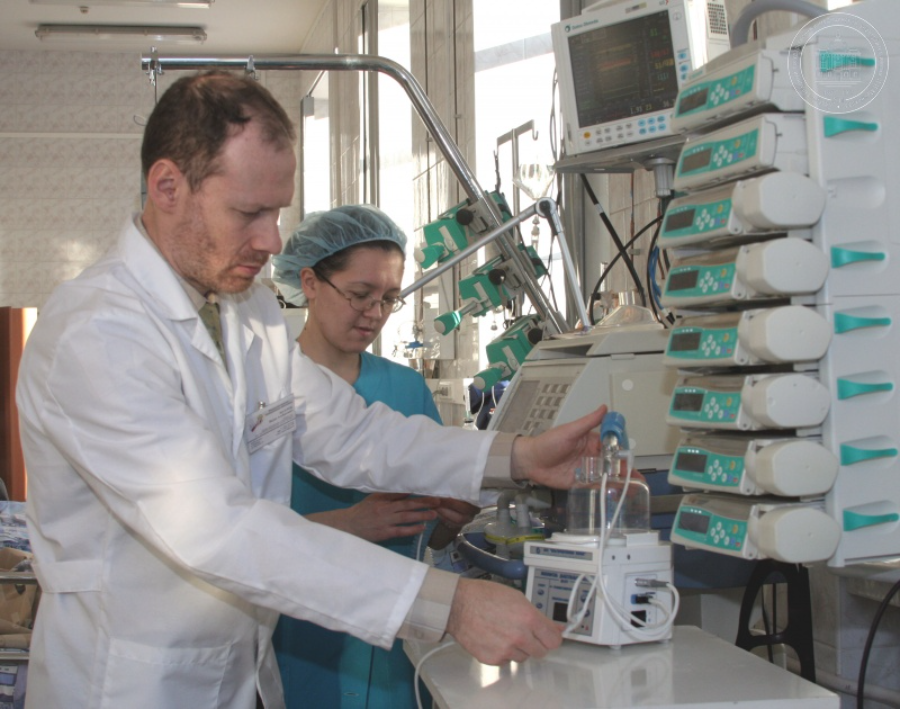 North-Western State Medical University* - College Image