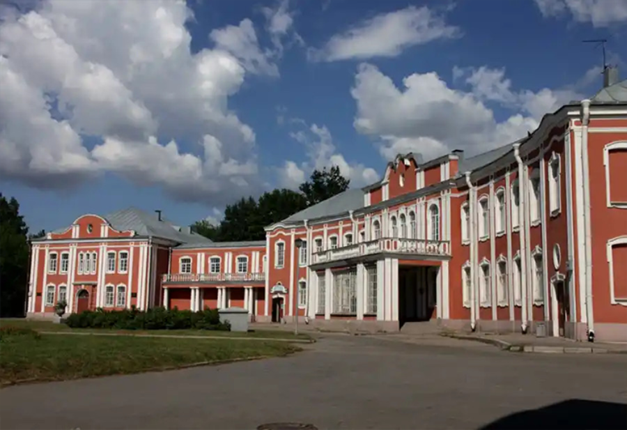 North-Western State Medical University* - College Image