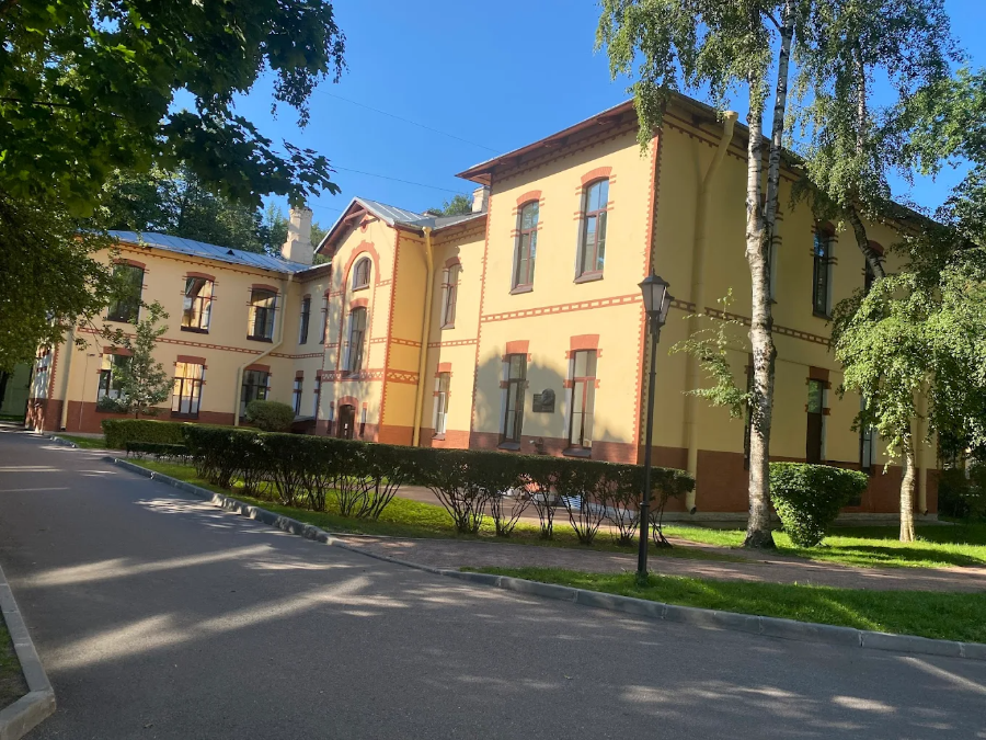 ST. Petersburg State Pediatric Medical University - College Image