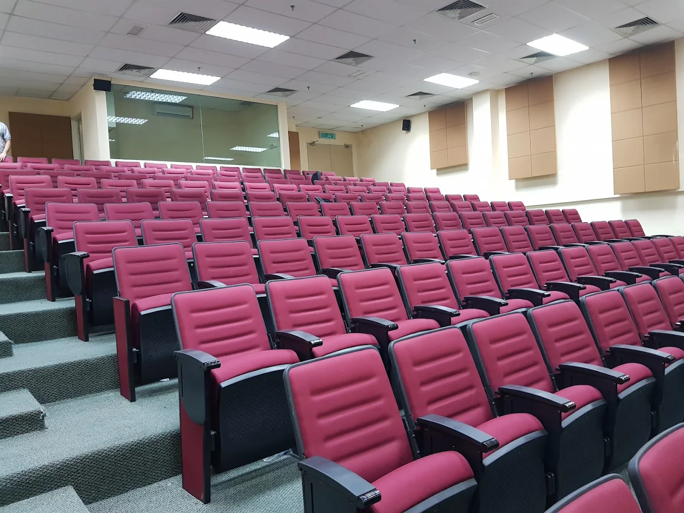 SEGi University - College Image