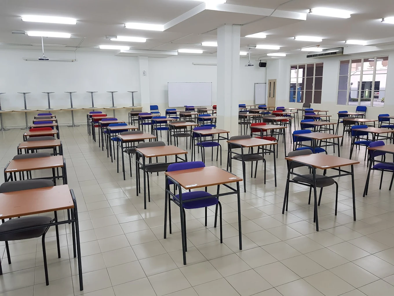 SEGi University - College Image