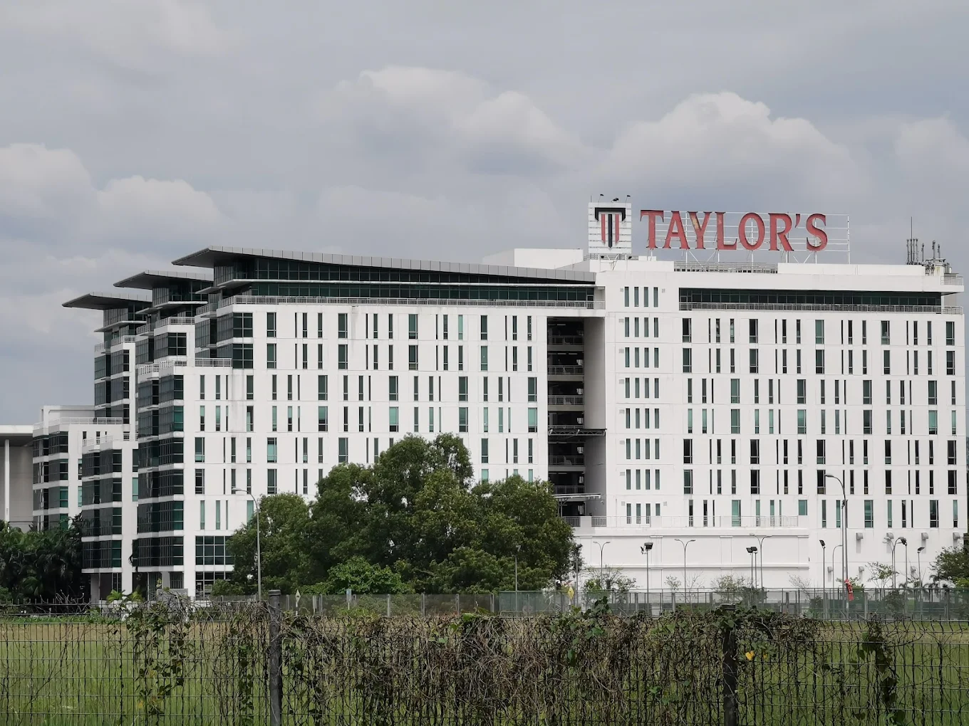 Taylor's University - College Image