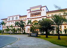Tan Tao University - College Image