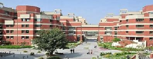 North Delhi Muncipal Corporation Medical College, New Delhi - Campus