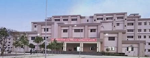 Government Medical College, Rampur - Campus