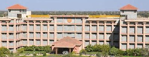 Ruxmaniben Deepchand Gardi Medical College, Ujjain - Campus