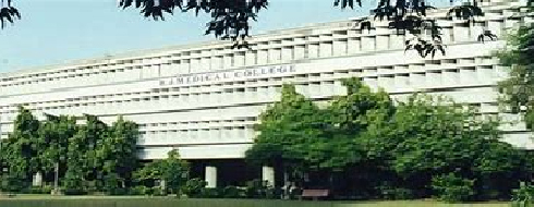 B J Medical College, Ahmedabad - Campus