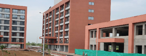 Kiran Medical College, Surat - Campus