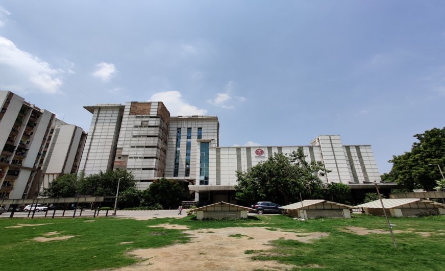 Employees State Insurance Corporation Medical College, Noida - Campus