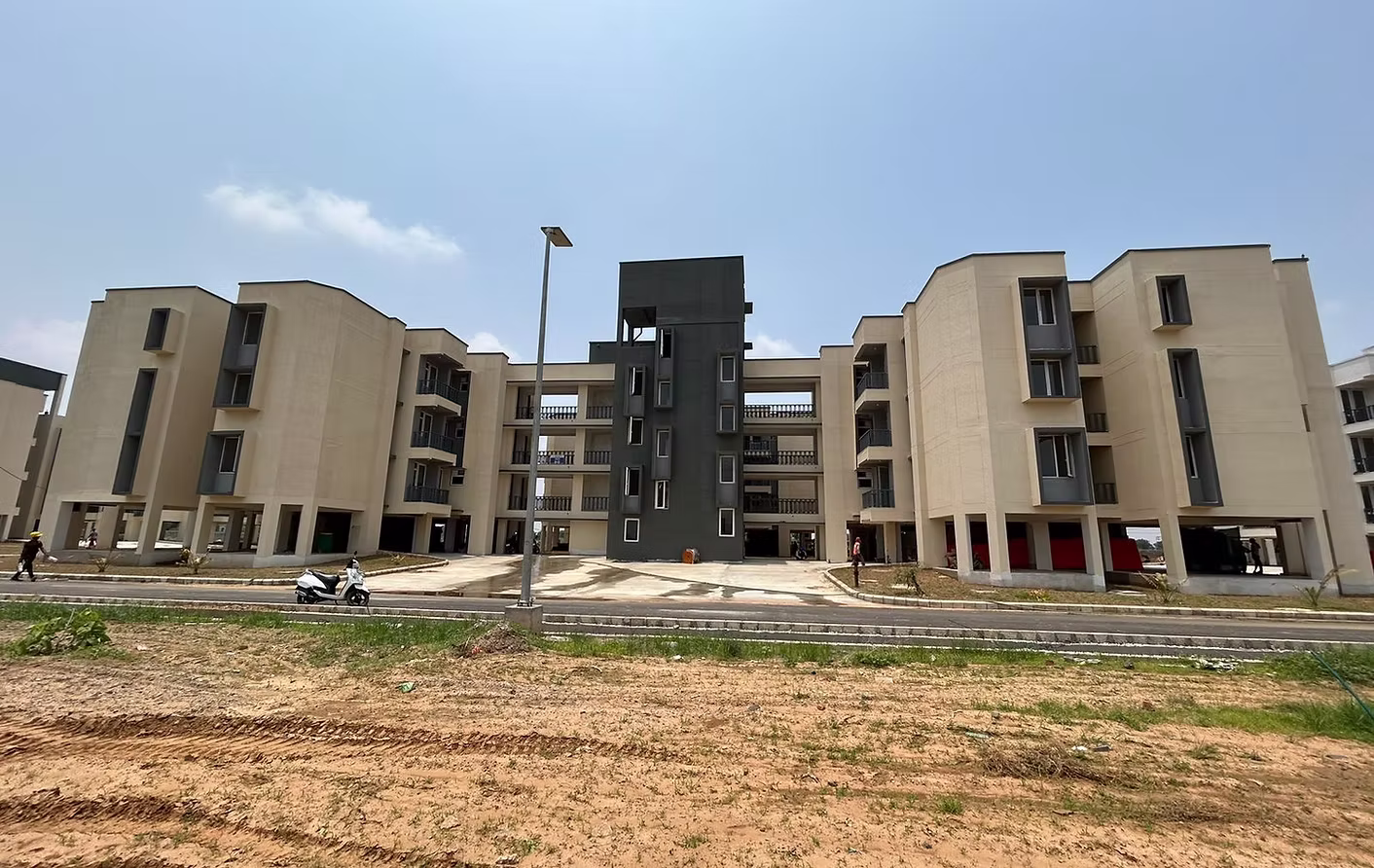 Maharishi Chyawan Medical College, Koriyawas - Campus