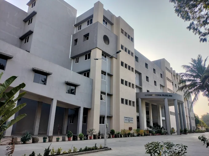 Government Medical College & Hospital, Surat - Campus