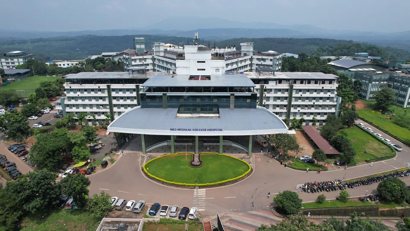 M E S Medical College & Hospital ,Perintalmanna Malappuram - CAMPUS