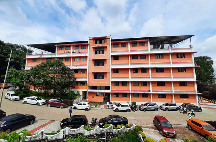 Sree Uthradom Thiurnal Academy of Medical Science, Trivandrum - CAMPUS