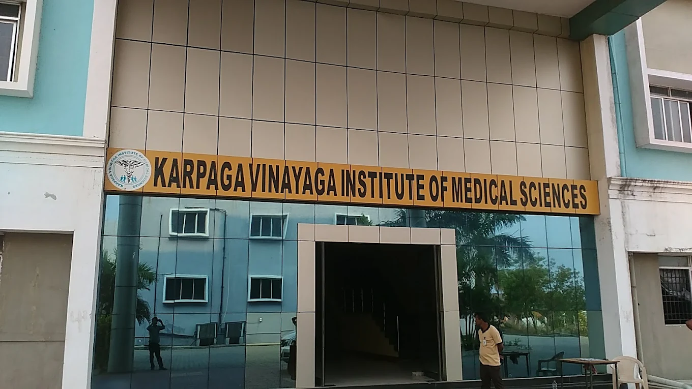 Karpaga Vinayaga Institute of Medical Science & Research Centre, Maduranthagam - CAMPUS