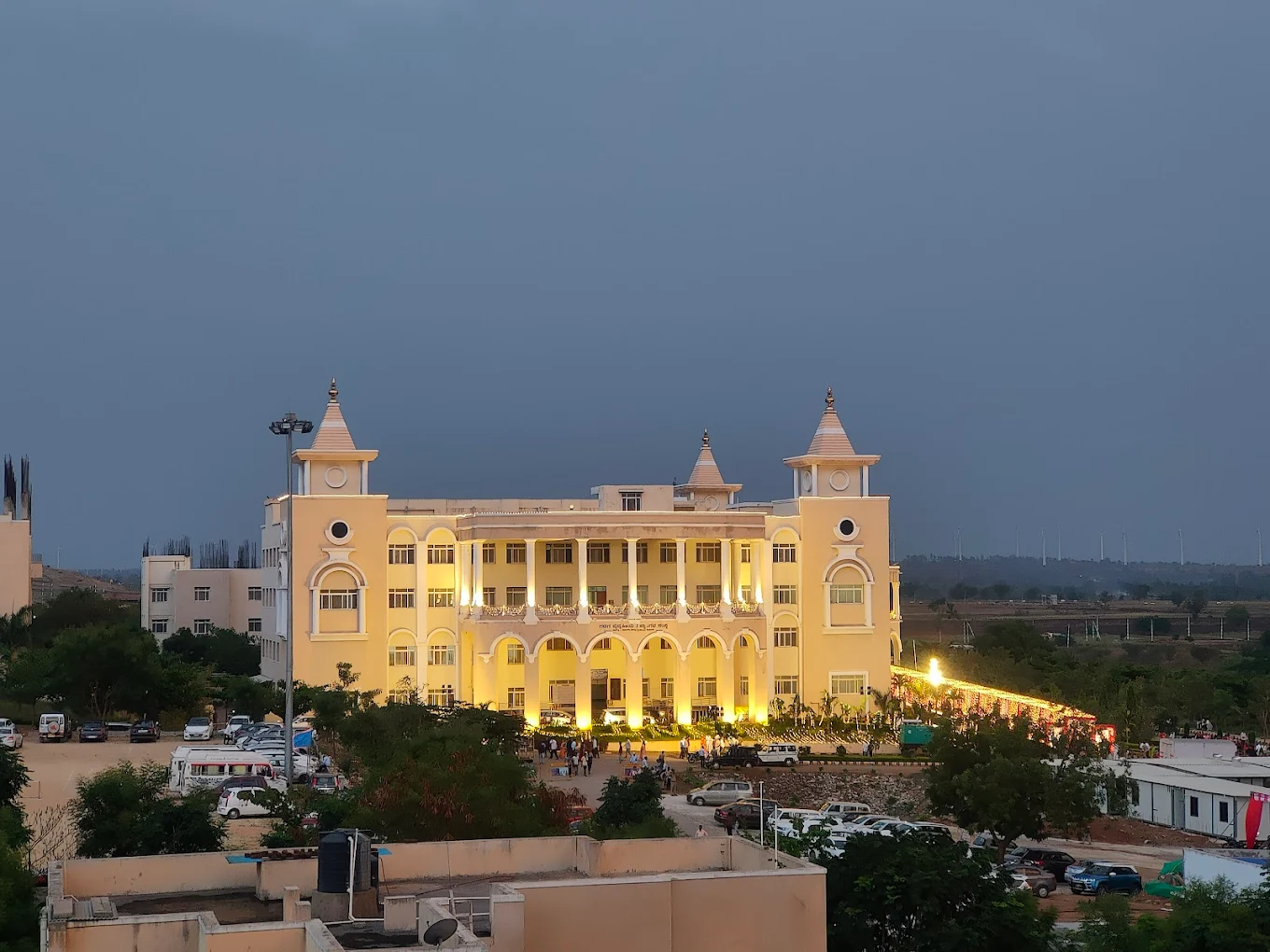 Gadag Institute of Medical Science, Gadag - CAMPUS