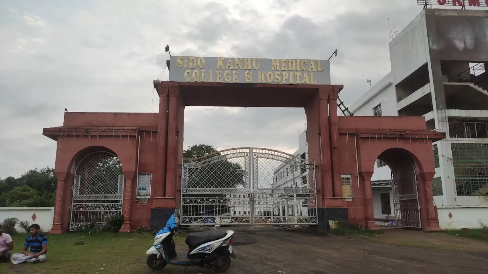 Sido Kanhu Medical College Dumka - Campus