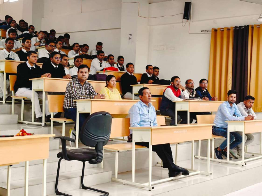 Autonomous State Medical College, Hardoi - College Image