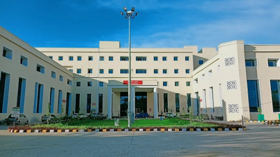Autonomous State Medical College, Pilibhit - College Image