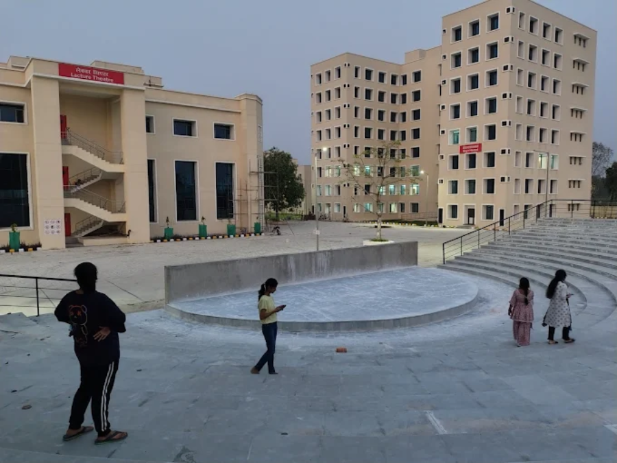 Autonomous State Medical College, Pilibhit - College Image