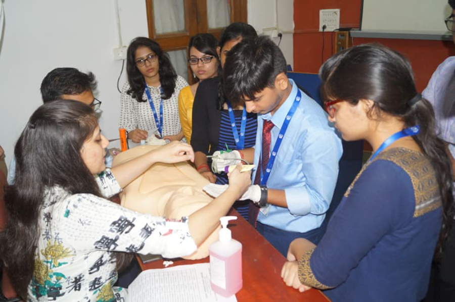 Era Lucknow Medical College, Lucknow - College Image