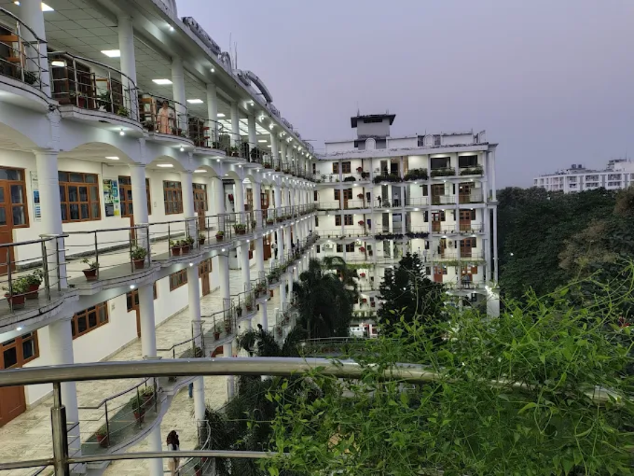 Era Lucknow Medical College, Lucknow - College Image