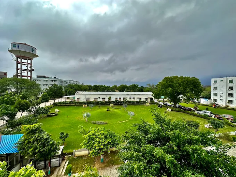 F.H. Medical College & Hospital, Agra - College Image
