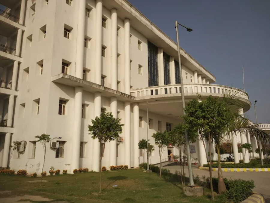 Government Medical College, Faizabad - College Image