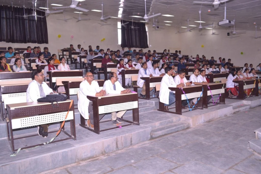 Government Medical College, Firozabad - College Image