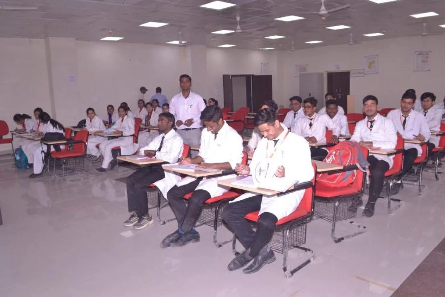Government Medical College, Firozabad - College Image