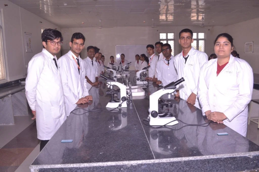 Government Medical College, Firozabad - College Image