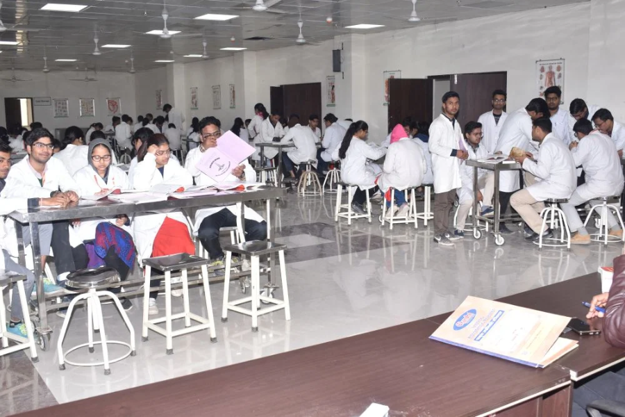 Government Medical College, Firozabad - College Image