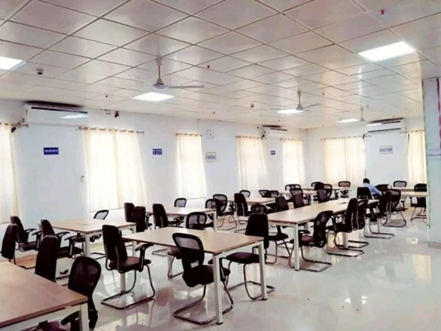 Government Medical College, Shahjahanpur - College Image
