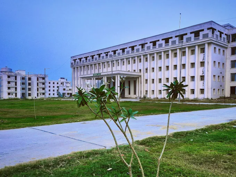 Government Medical College, Shahjahanpur - College Image