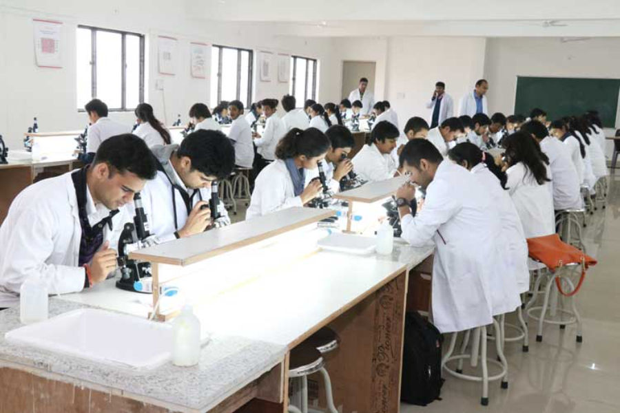 K.D. Medical College Hospital & Research Centre, Mathura - College Image