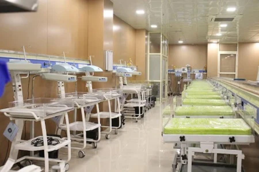 KMC Medical College, Maharajganj - College Image